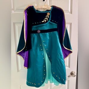 Disney Frozen Queen Anna - size 5/6 - hard to find